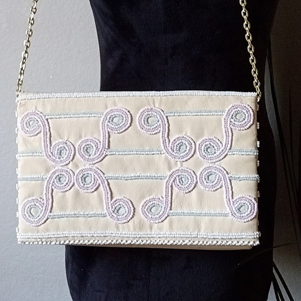 Vintage WALBAXG British Hong Kong Hand Beaded Leather Shoulder Bag Clutch Purse.